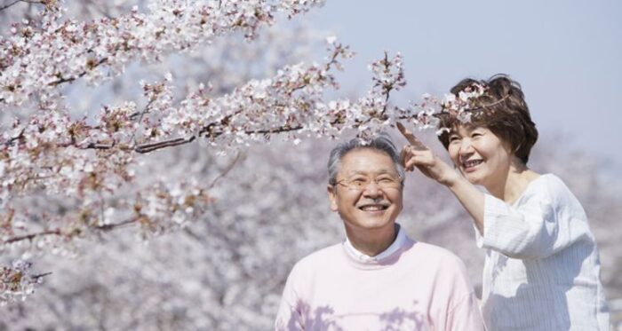Longest Lifespan, Why Do Japanese Live Longer a couple in thre garden